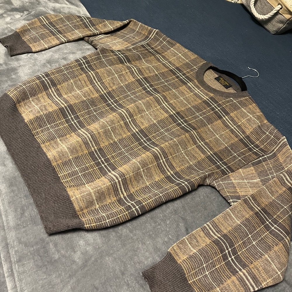 Brooks Brothers Vintage Wool Crew Neck Sweater